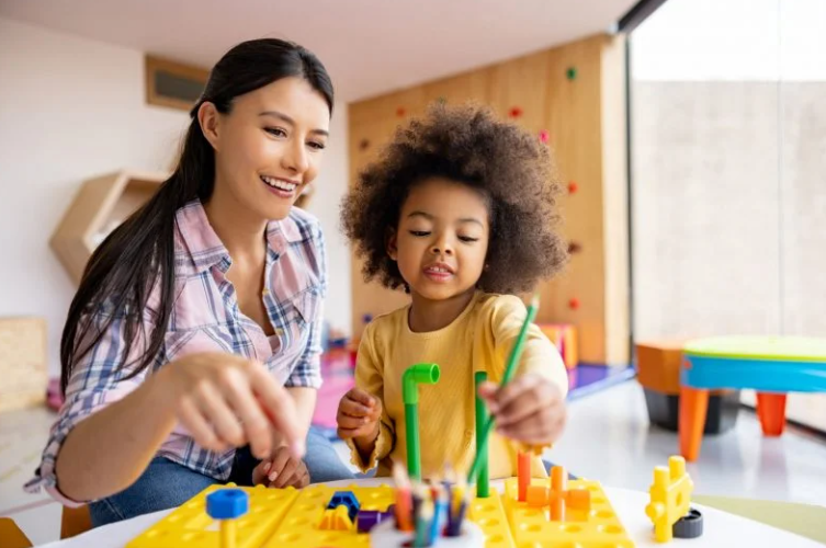 O que é Psicopedagogia, para que serve e como atuar com diagnóstico e intervenção